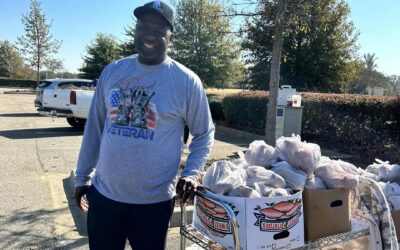 Heart of Alabama Food Bank partners with Department of Veteran Affairs to host a Veteran Mobile Pantry